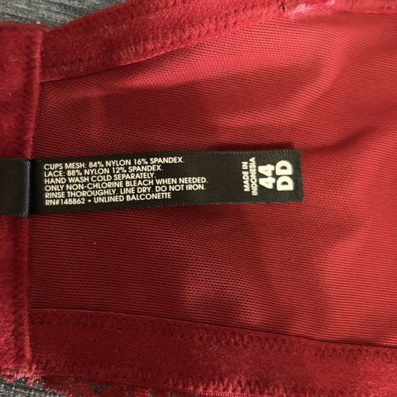 Women’s Torrid 44DD Burgundy Lace Accented Underwire Push Up Bra - Picture 4 of 5